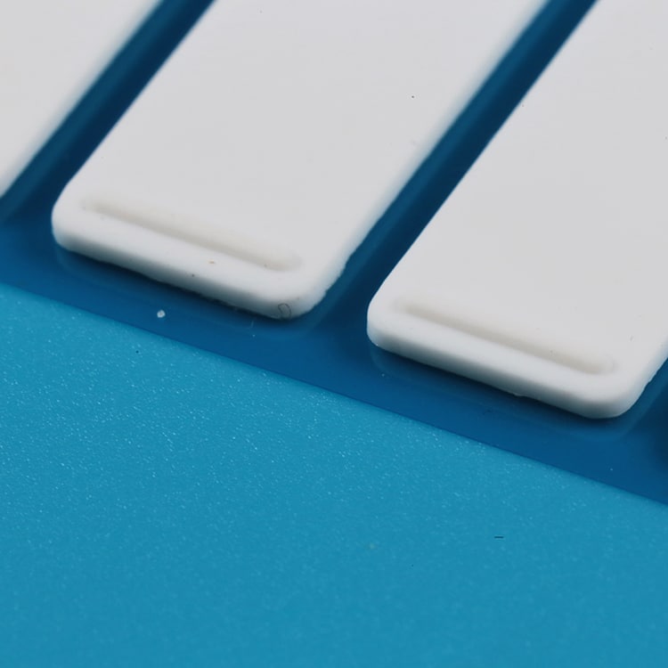White bar silicone pads-3